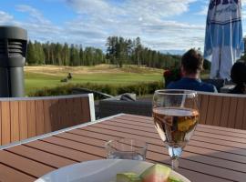 Lomakaksio Vierumäen golfkentän vieressä, hotelli kohteessa Heinola