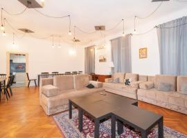 Hostel Old School - Luxury Rooms, budget hotel in Rijeka