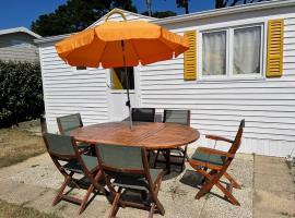 MobH Comfy, khu glamping ở Dinard