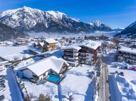 Hotel Karlwirt, hotel in Pertisau