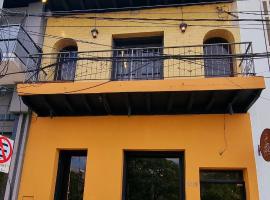 Circo Hostel, homestay in Asuncion