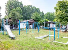 Bungalow Silitur, hotel u gradu Ahtopol