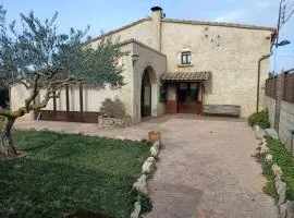 Casa rural, masia antigua restaurada