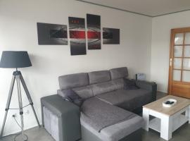 Mulhouse,Grand appart cosy&lumineux, 78m2 , pour 5 personnes: Mulhouse, Cité de l’Automobile yakınında bir otel