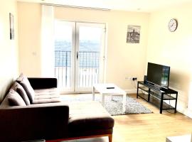 Holiday Flat in Central Slough near to London Heathrow and Windsor with Free Car Park, viešbutis mieste Slau, netoliese – East Berkshire Magistrates' Court