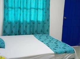 HOTEL MAR AZUL CARTAGENA - sector EL BOSQUE, hostal o pensión en Cartagena de Indias