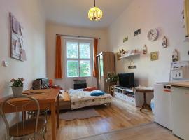 Get Prague Flat Slovenska, hotel near Havlicek Gardens, Prague