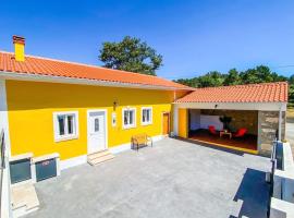 Casa da Avó, hotel v destinaci Bouceiros