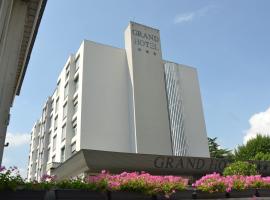 Grand Hotel, hotel in Dax