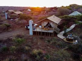 AfriCamps at White Elephant Safaris, hotel in Pongola Game Reserve