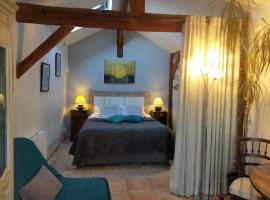 Chambres d'hôtes du Parc d'Espagne، فندق بالقرب من Bordeaux-Pessac Zoo، بيساك