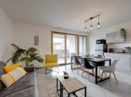 L'Art de Ville - 2 bedroom near the city center terrace and garage