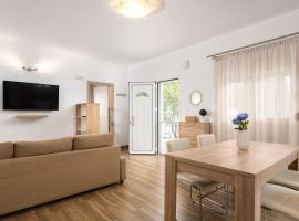 Theros Luxury Apartment, hotel di lusso a Archangelos