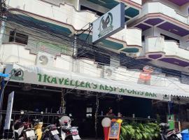 Traveller's Rest Sports Bar, guest house in Pattaya