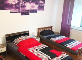 3 room holiday flat, hotel em Hemer