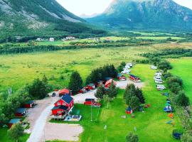 Reipå Camping, hotel cerca de Glaciar Svartisen, Reipå