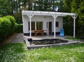 Bungalow summer house, Parchim, hotel with parking in Parchim