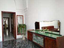 La Paesana, hotel v destinaci Lizzanello