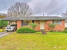 Cozy Home with Grill Walkable Oxford Location