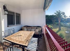 Apartamento a pie de playa, hotel en El Portil