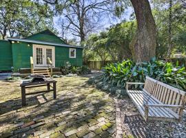 Adorable Baton Rouge Cottage Less Than 3 Mi to LSU!, holiday rental in Baton Rouge