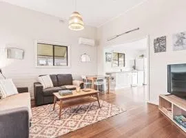 Rosena - The Classic Beach House - 5 Cashmore Street