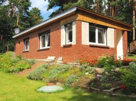 Holiday home, Feldberg Lake District，Wrechen的Villa