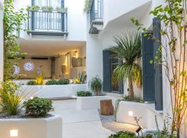 Casona Seis Lunas Apartment, hotel near Marbella Bullring, Marbella