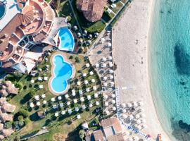 Baia Caddinas Clubresidence, aparthotel v mestu Golfo Aranci