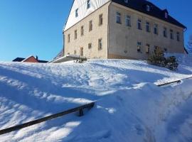 Viesnīca Die Alte Bäckerei pilsētā Jöhstadt, netālu no apskates objekta Gründelwald Ski Lift