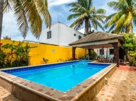 Malecon Beach House in Progreso 1 block from beach