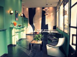 Hôtel Belvédère, hotel v destinaci Arles