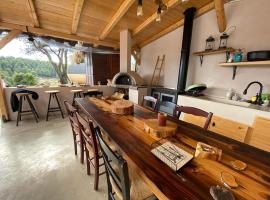 Το σπίτι στο δάσος, cabin nghỉ dưỡng ở Mazaréka