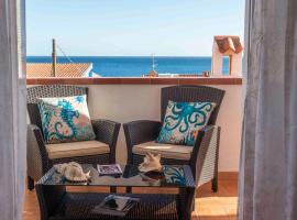Villa al Mare - Cala Gonone, khách sạn ở Dorgali