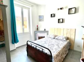 APPARTEMENT WOOD DESING PROCHE CANNES, hotell i Le Cannet