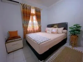 Yoda Yosandra Homestay