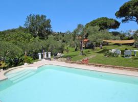 Holiday home Villa del Pino, Massarosa、Stiavaのペット同伴可ホテル
