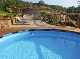 Apartment Casa Paola with pool in Camaiore