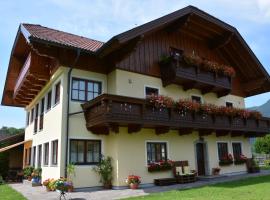 Appart Weisse Urlauben am Wolfgangsee, bolig ved stranden i Sankt Gilgen