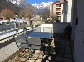 Superbe appartement à Bourg d'Oisans avec terrasse Sud