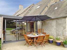 Semi-detached house, Brucheville, maison de vacances à Brucheville