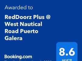RedDoorz Plus @ West Nautical Road Puerto Galera, hotel v destinaci Puerto Galera