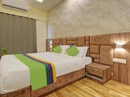 Tripli Hotels Le Shelton، فندق بالقرب من مطار ماهارانا براتاب - UDR، أودايبور
