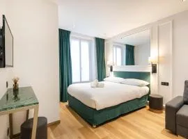 HOTEL AU COEUR DE REPUBLIQUE