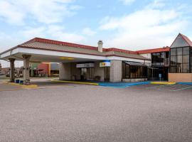 Days Inn by Wyndham Perrysburg Toledo, hotell i Perrysburg