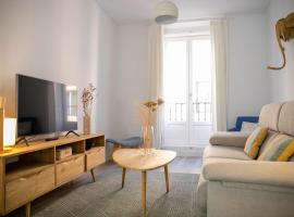 nQn Aparts & Suites Madrid, serviced apartment in Madrid