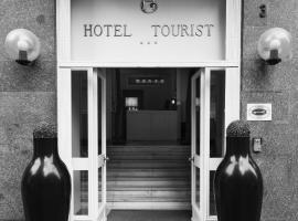 Hotel Tourist, hotel San Donato - Campidoglio negyed környékén Torinóban