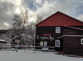 Penzion U Rybníka, hotel cu parcare din Mariánská