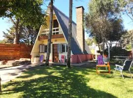 Casa Alpina Frente al Mar - Aguas Verdes