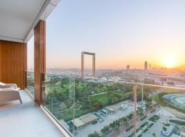 Ultimate Stay / 3 Beds / Gorgeous Frame and Park View / 250m from Metro / 1 Stop from World Trade Center, viešbutis Dubajuje, netoliese – Dino Park